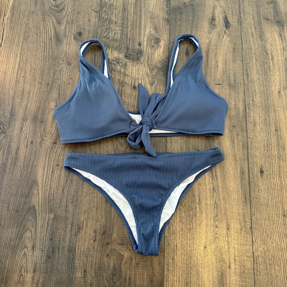 Cupshe Women Dusty Blue Textured Ribbed Two Piece Bikini with Tie Front Size Med